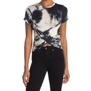 Socialite Twist Front Abstract Print  T-Shirt
